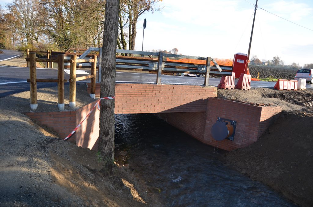Ponte di San Rocco riaperto al traffico, dopo i lavori di demolizione e ricostruzione