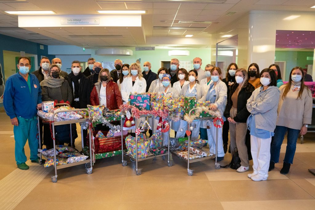 All’Ospedale dei bambini arriva Santa Lucia