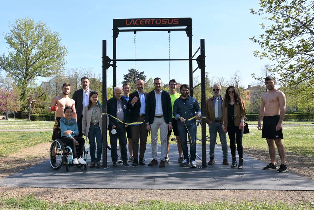 Inaugurati quattro nuovi  impianti per attività ginnica calisthenics nei quattro quadranti di Parma