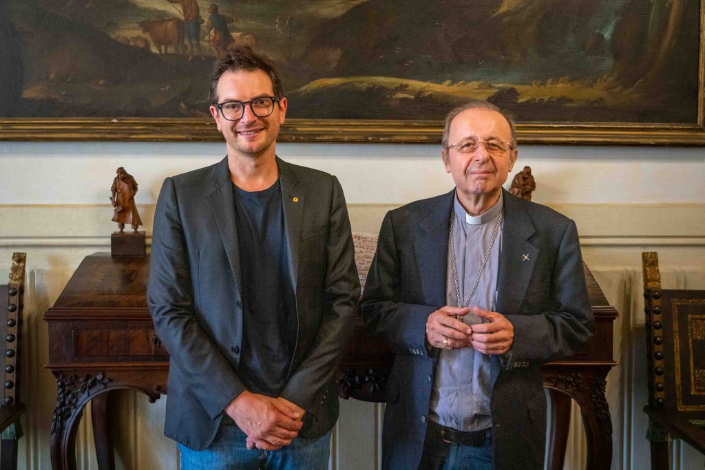 Incontro del Sindaco Guerra con il Vescovo Monsignor Enrico Solmi