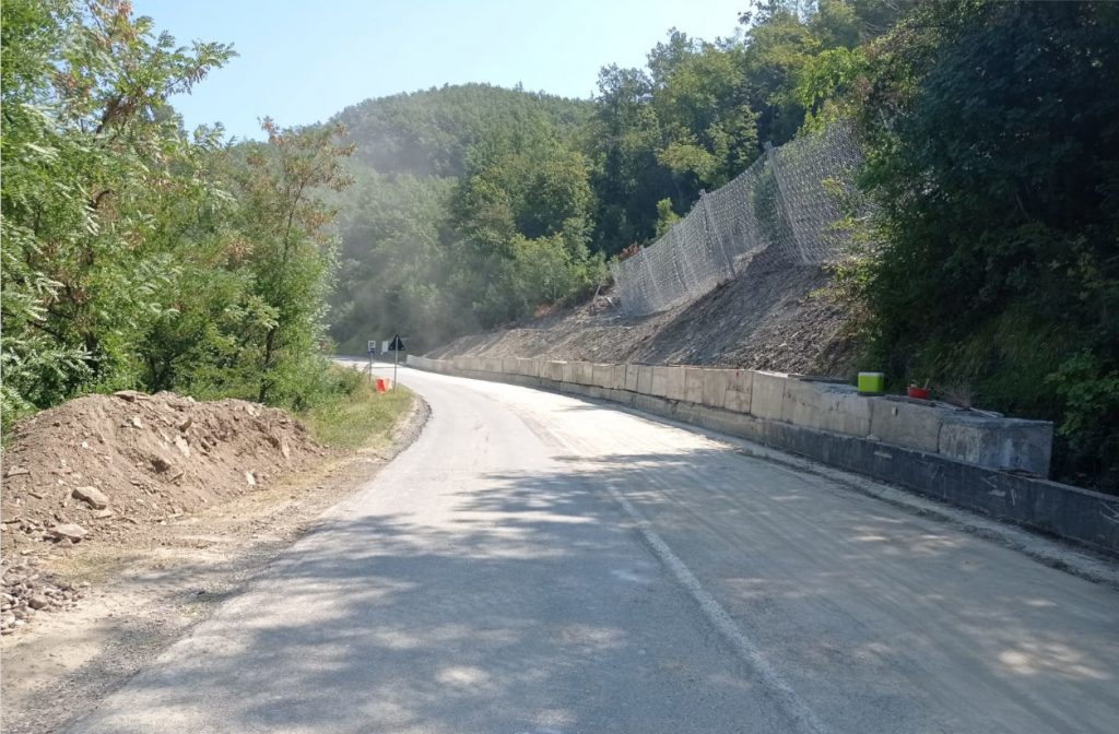 Riaperta in entrambi i sensi la Sp 28 a Ponte Lamberti