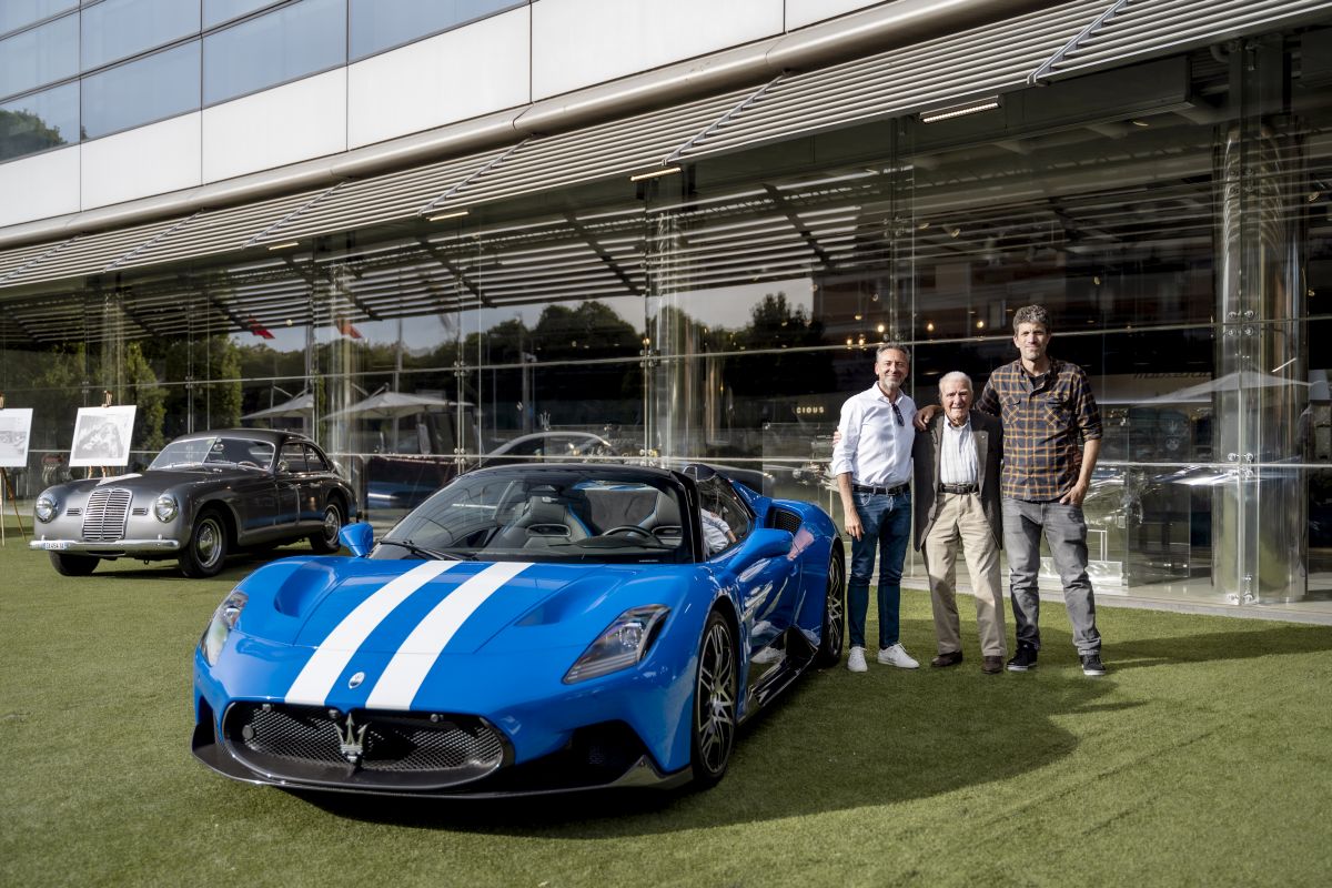 Due MC20 “speciali” per i nipoti di Ettore Maserati Due MC20 “speciali” per i nipoti di Ettore Maserati