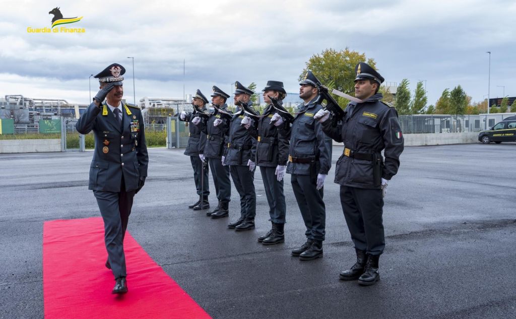 Abruzzo, Marsilio “Con nuova base aerea Gdf potenziamo sicurezza” Abruzzo, Marsilio “Con nuova base aerea Gdf potenziamo sicurezza”
