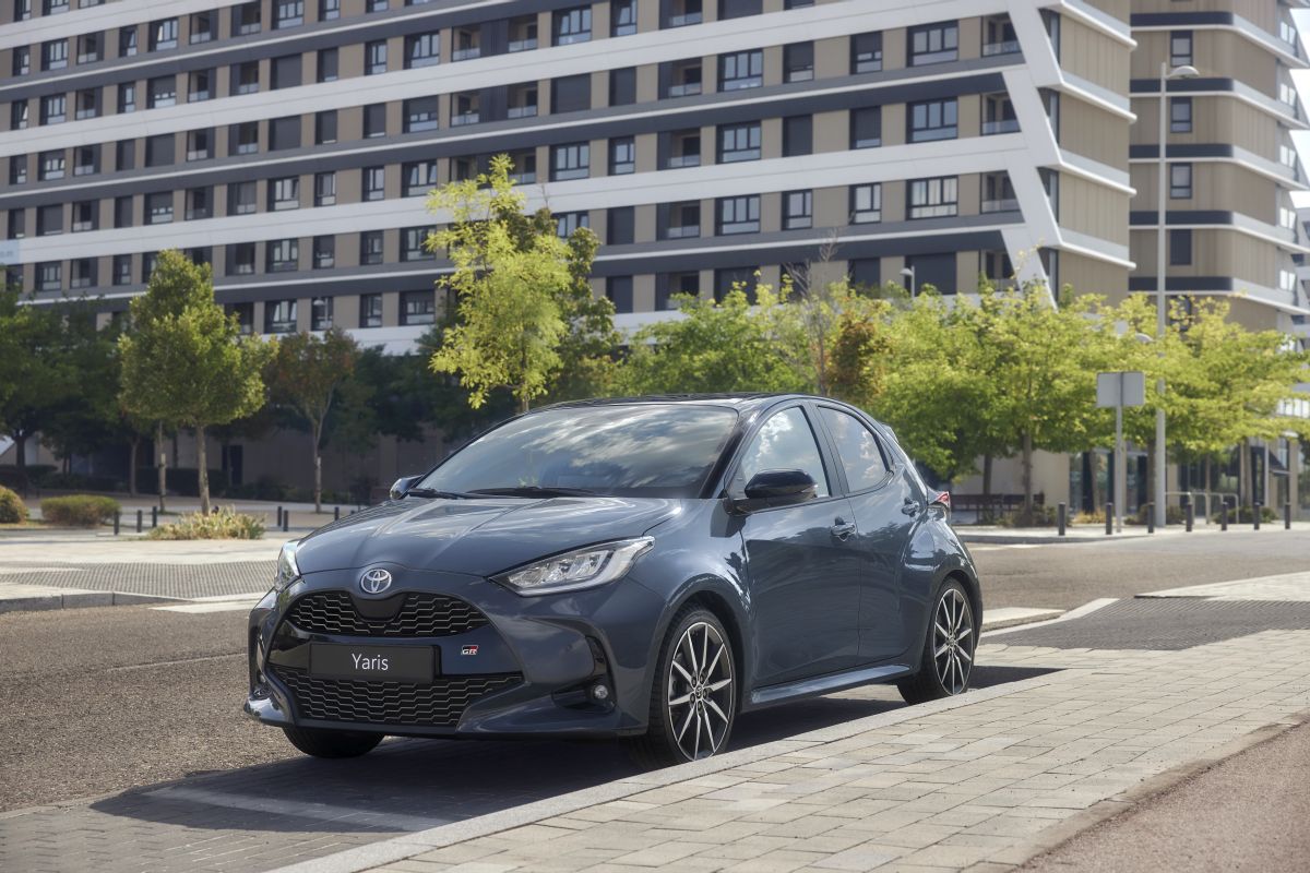 Versione GR Sport migliorata e nuove opzioni per Toyota Yaris 2025