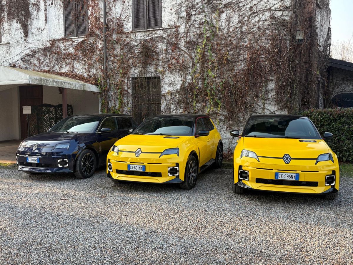 Renault 5 E-Tech Electric, city car di riferimento transizione elettrica