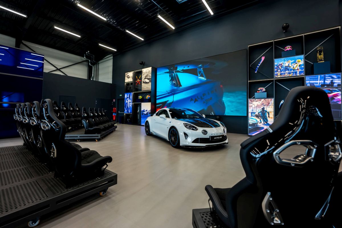 La Piste Bleue, il primo Experience Center di Alpine a Le Mans La Piste Bleue, il primo Experience Center di Alpine a Le Mans