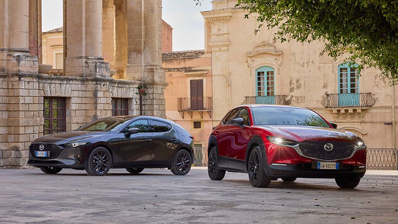 Mazda apre il 2025 con il super bonus su CX-30 e Mazda3