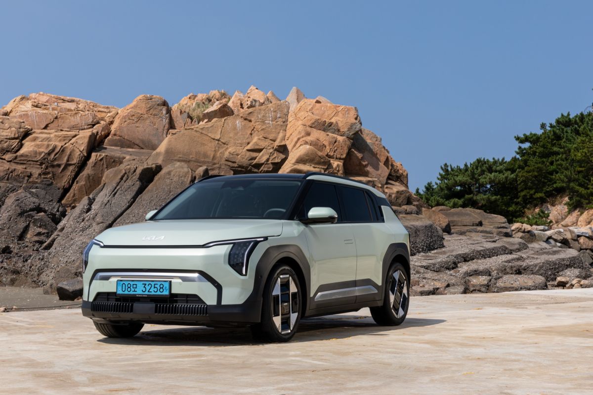 Kia EV3 vince il titolo di Compact SUV ai WWCOTY 2025 Kia EV3 vince il titolo di Compact SUV ai WWCOTY 2025