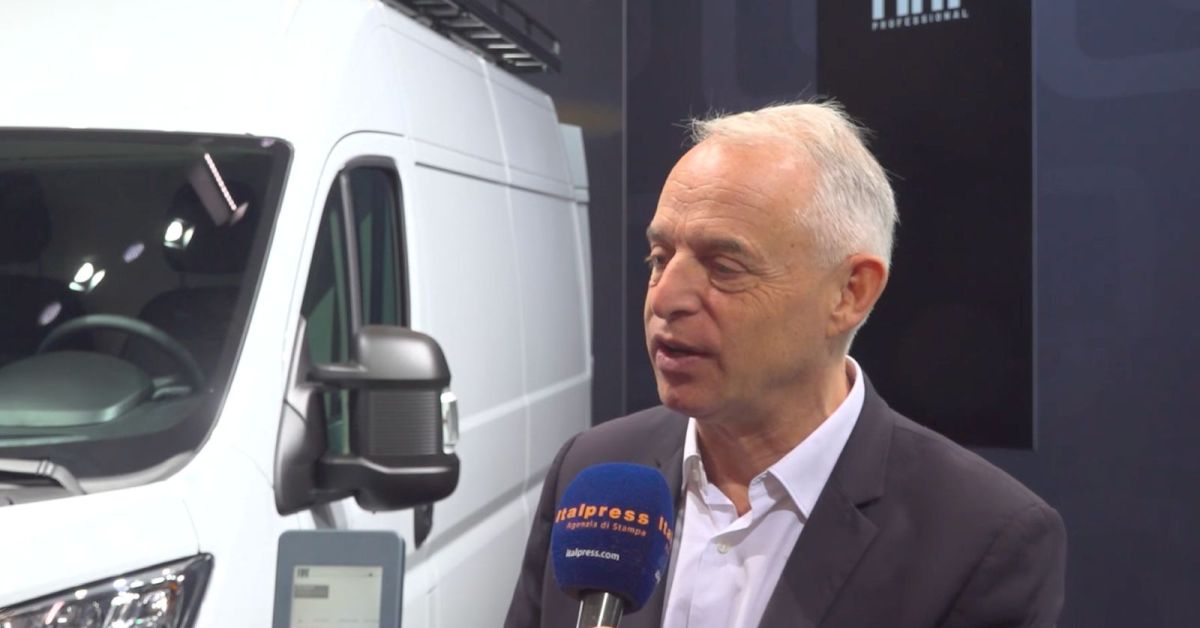 Peugeot “20% vendite dei van Stellantis deve arrivare dall’elettrico” Peugeot “20% vendite dei van Stellantis deve arrivare dall’elettrico”