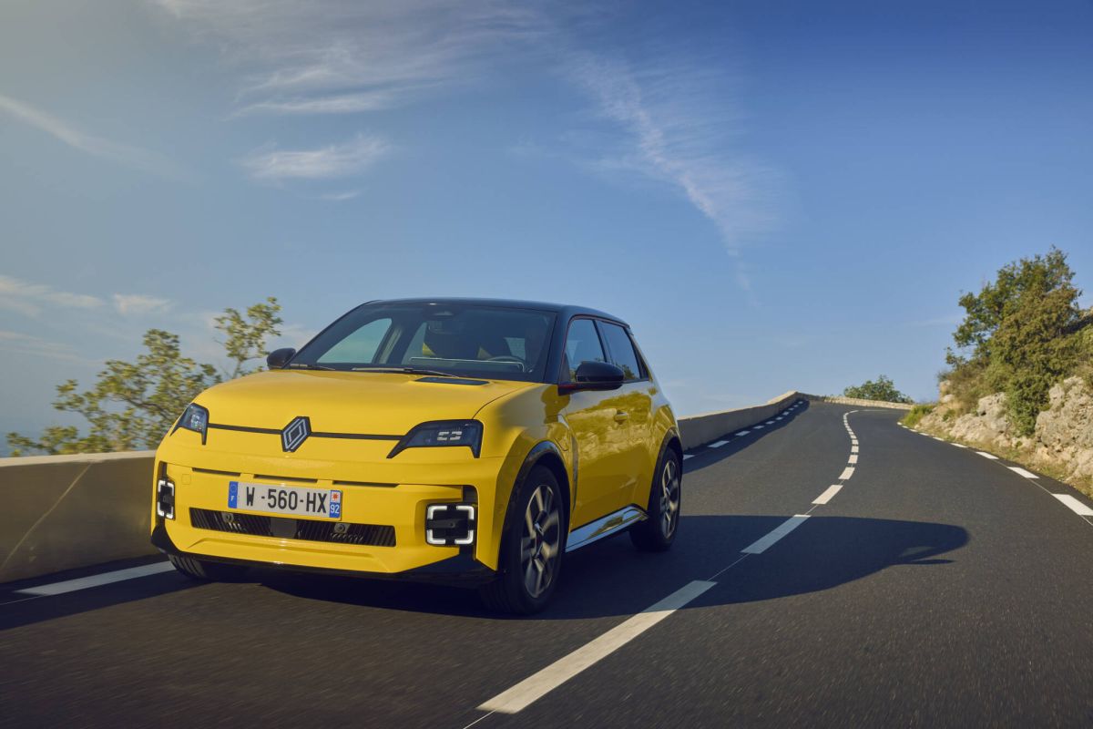 Nel 2024 secondo anno di crescita per Renault Nel 2024 secondo anno di crescita per Renault
