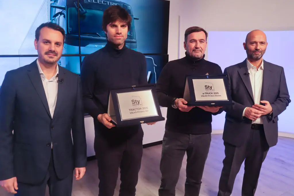 Sustainable Truck of the Year 2025, due premi per Volvo Trucks Sustainable Truck of the Year 2025, due premi per Volvo Trucks