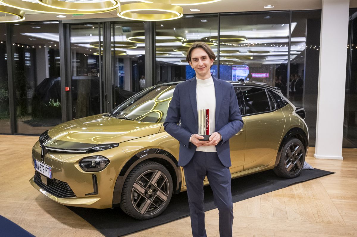 A Lancia Ypsilon il Trofeo del Design di Automobile Magazine