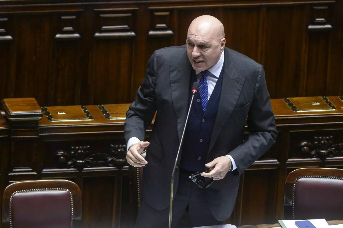 Crosetto “Interesse dell’Italia non è riarmo ma costruire difesa”