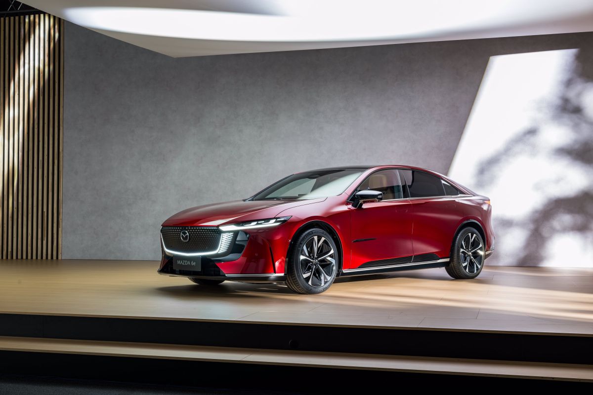 Nuova Mazda 6e, l’eleganza incontra l’elettrificazione Nuova Mazda 6e, l’eleganza incontra l’elettrificazione