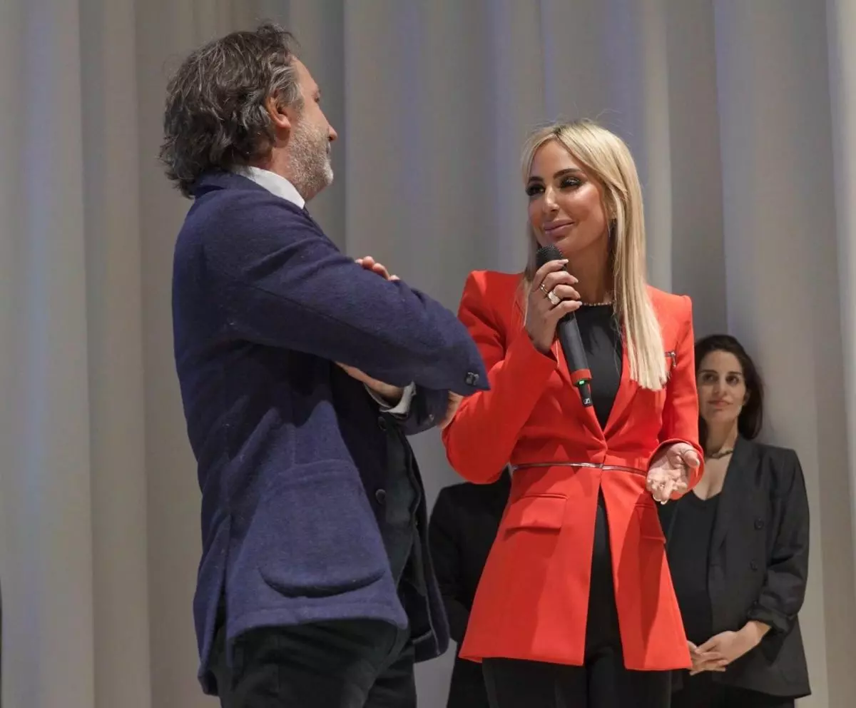 Intesa Sanpaolo con scuole e università, riparte “Build Your Future”