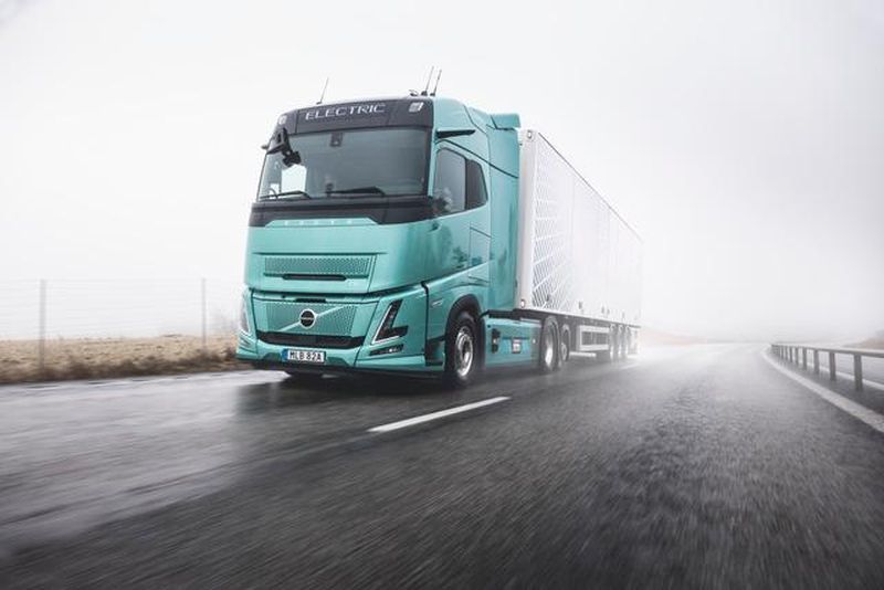 Volvo FH Aero, 600 km di autonomia e ricarica superveloce Volvo FH Aero, 600 km di autonomia e ricarica superveloce