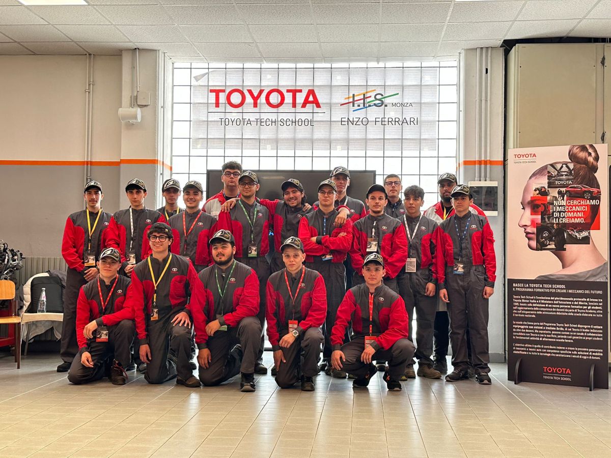 Toyota celebra i 30 anni del progetto formativo “Tech School” Toyota celebra i 30 anni del progetto formativo “Tech School”