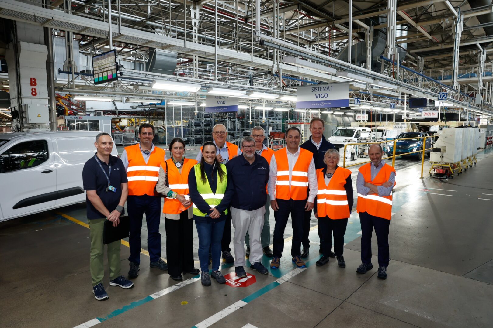 Filosa in visita allo stabilimento di Vigo “Sono molto entusiasta del progetto CustomFit”