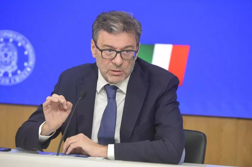 Giorgetti “La stima di crescita 2025 pienamente realizzabile”