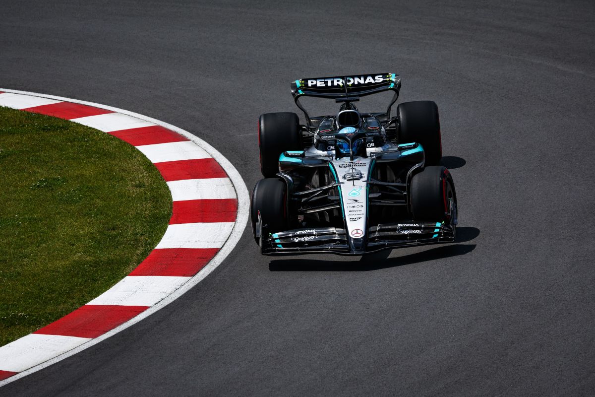Verstappen e Russell più veloci nelle libere in Canada, Leclerc a muro Verstappen e Russell più veloci nelle libere in Canada, Leclerc a muro