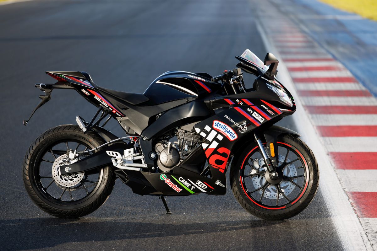 Nuova Aprilia RS 125 GP Replica Nuova Aprilia RS 125 GP Replica