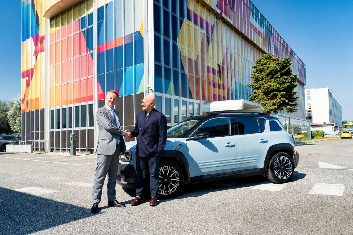 Renault Italia e Ambasciata di Francia insieme per mobilità sostenibile