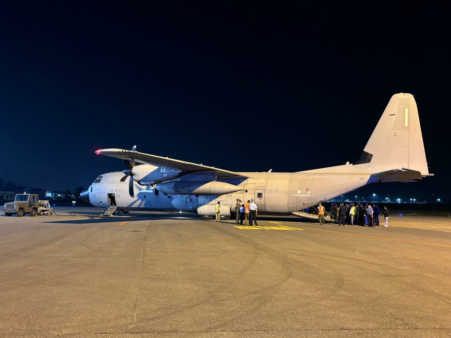 Gaza, atterrato a Linate il volo con il piccolo Adam e altri civili palestinesi Gaza, atterrato a Linate il volo con il piccolo Adam e altri civili palestinesi