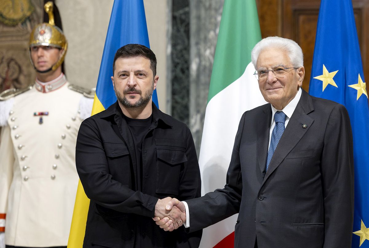 Ucraina, Mattarella “Cruciale che Kiev avverta che non è sola in questa guerra” / Video
