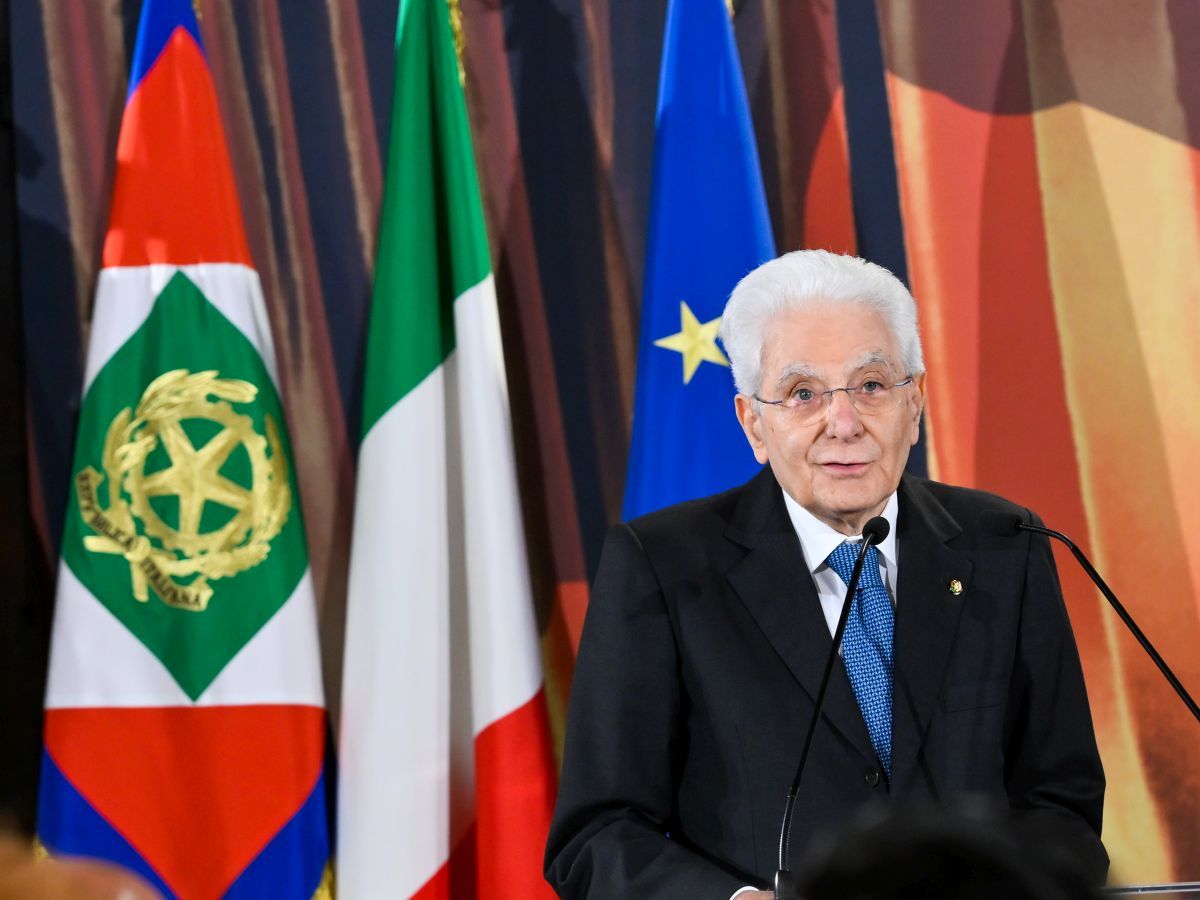 Mattarella “La postura aggressiva della Russia in Ucraina è un macigno sull’Europa” / VIDEO Mattarella “La postura aggressiva della Russia in Ucraina è un macigno sull’Europa” / VIDEO