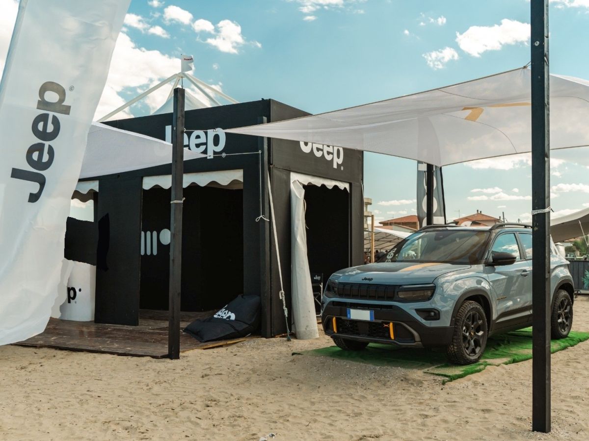 Jeep Avenger 4xe protagonista ai 105 XMasters 2025 Jeep Avenger 4xe protagonista ai 105 XMasters 2025