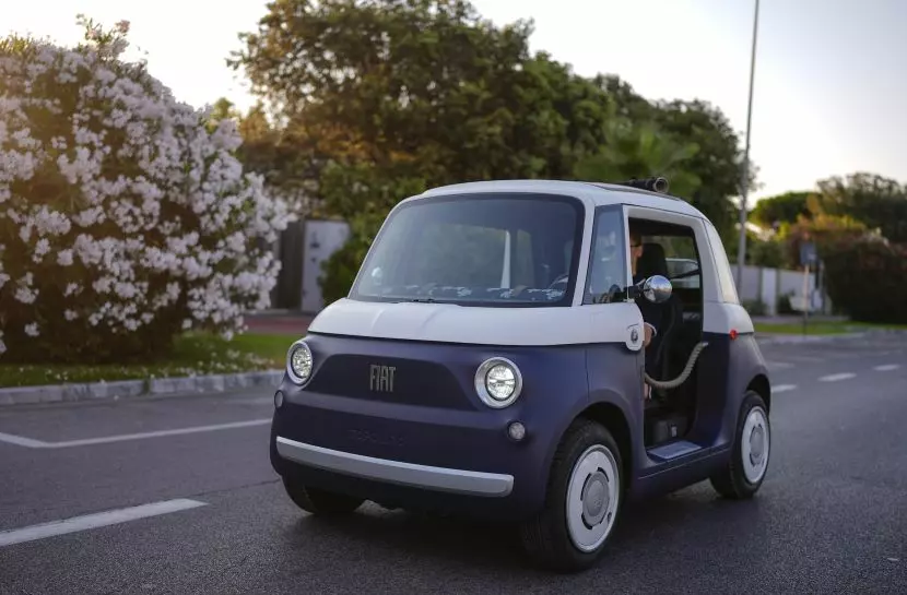 La Fiat Topolino Vilebrequin collector’s edition celebra l’estate La Fiat Topolino Vilebrequin collector’s edition celebra l’estate