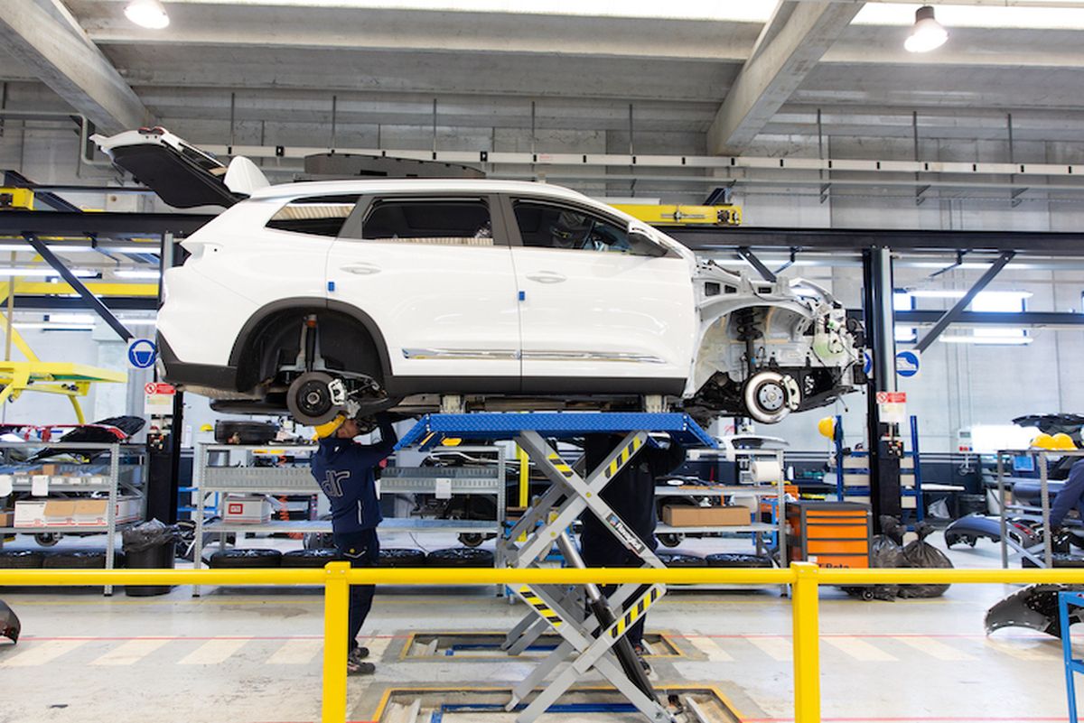 DR Automobiles Groupe investe 70 mln nel polo di Macchia d’Isernia DR Automobiles Groupe investe 70 mln nel polo di Macchia d’Isernia