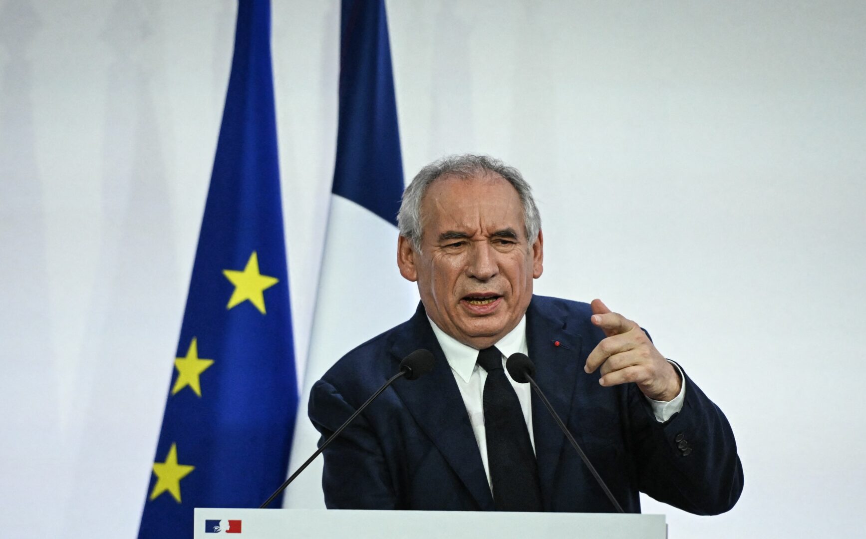 Bayrou accusa l’Italia di dumping fiscale, P.Chigi “Parole infondate”