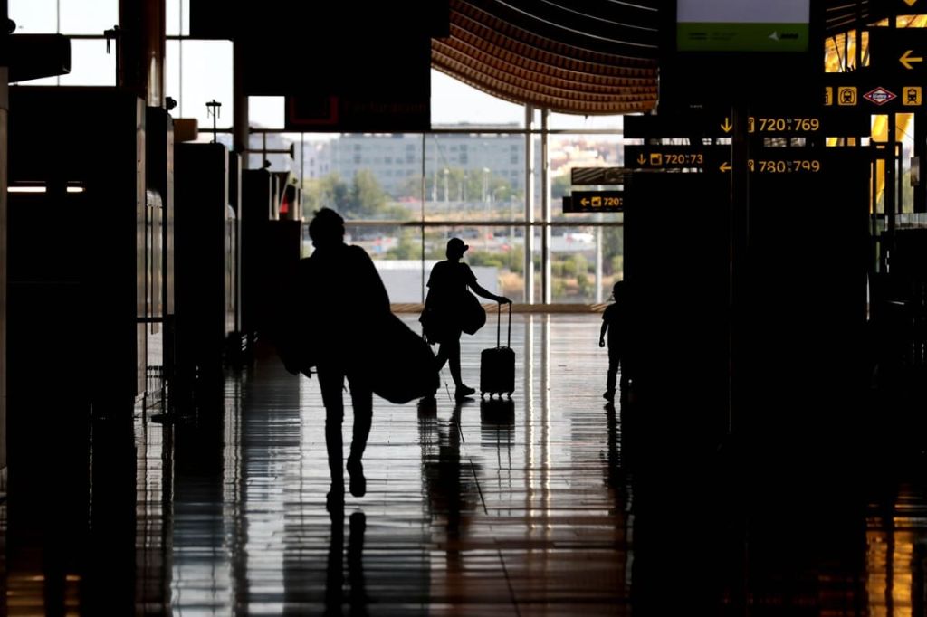 Droni su Danimarca e Norvegia, chiusi aeroporti, Voli deviati