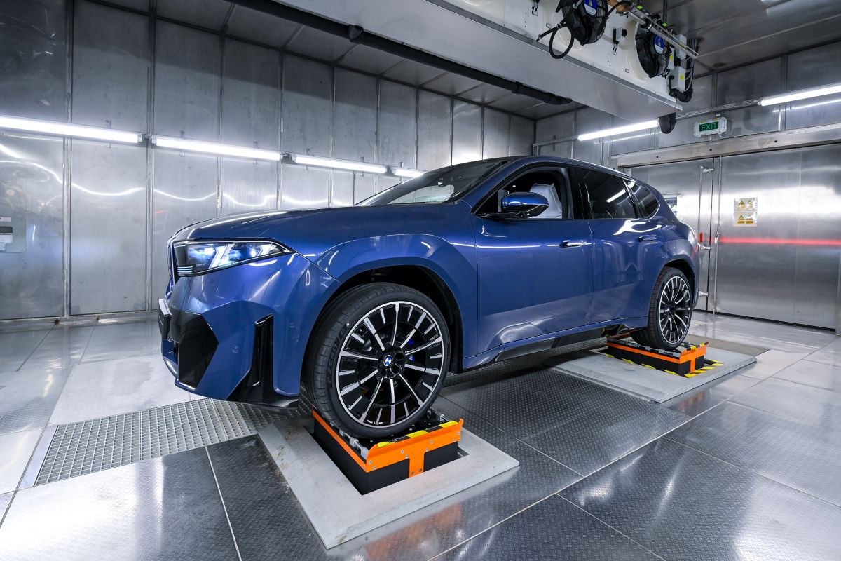 Via a fine ottobre a Debrecen alla produzione in serie della BMW iX3