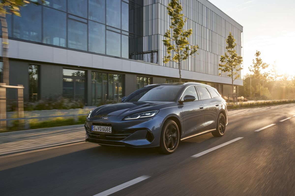 BYD e DENZA protagonisti al Salone dell’Auto di Torino