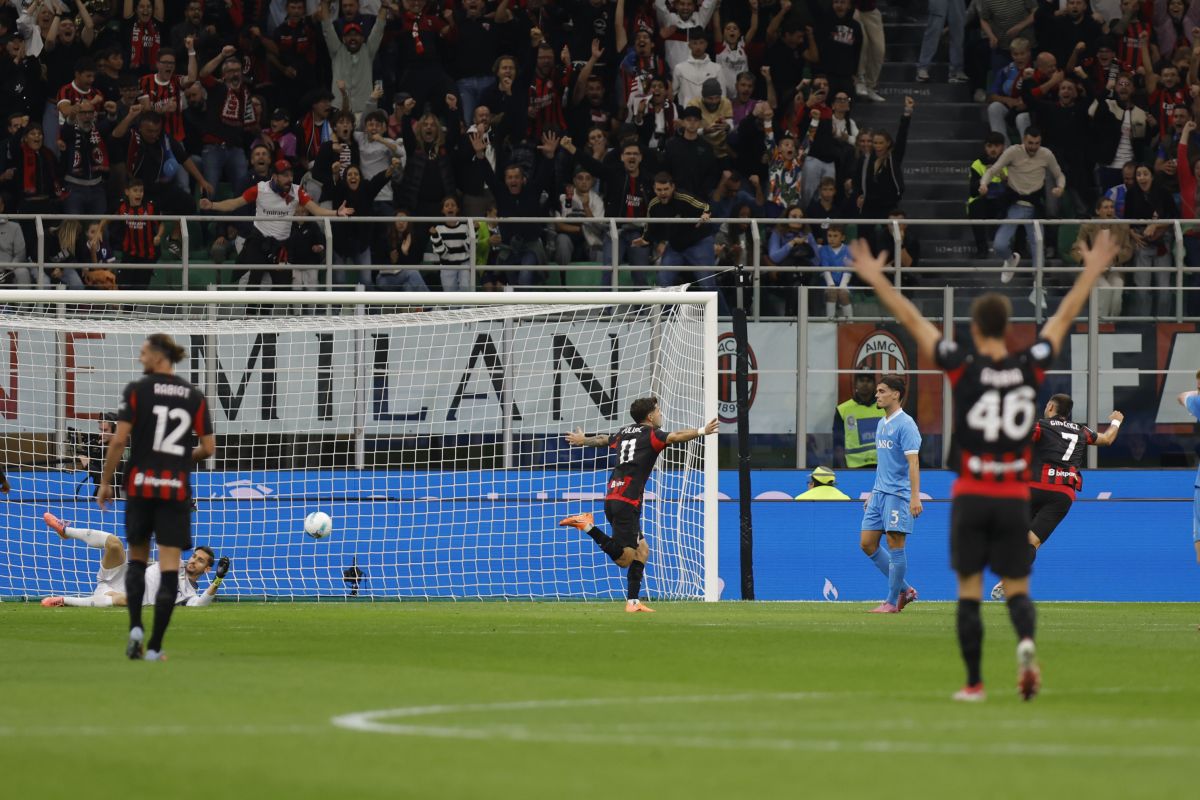 Il big match va al Milan, Napoli sconfitto 2-1 Il big match va al Milan, Napoli sconfitto 2-1
