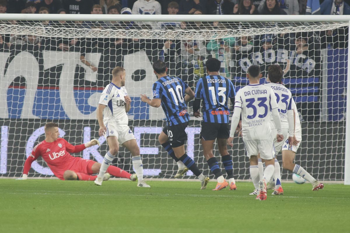 Perrone risponde a Samardzic, è 1-1 tra Atalanta e Como Perrone risponde a Samardzic, è 1-1 tra Atalanta e Como