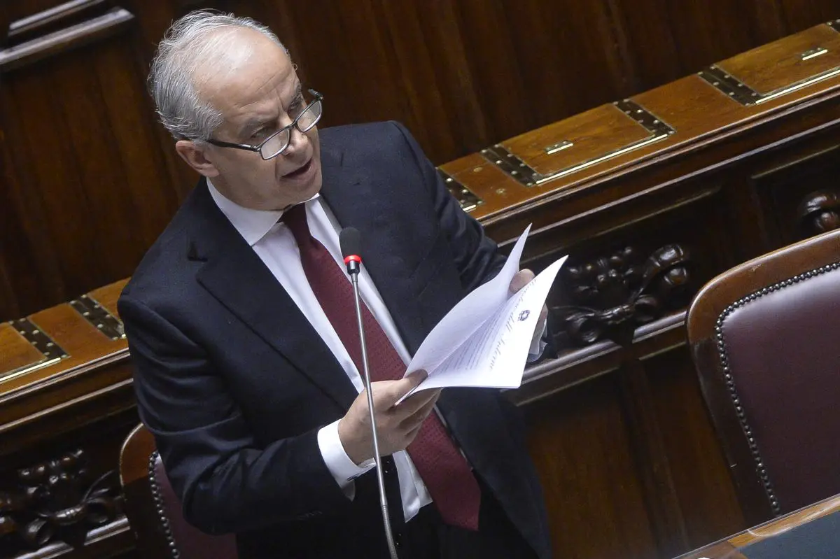 Piantedosi “Grave sottovalutare appelli alla rivolta sociale”