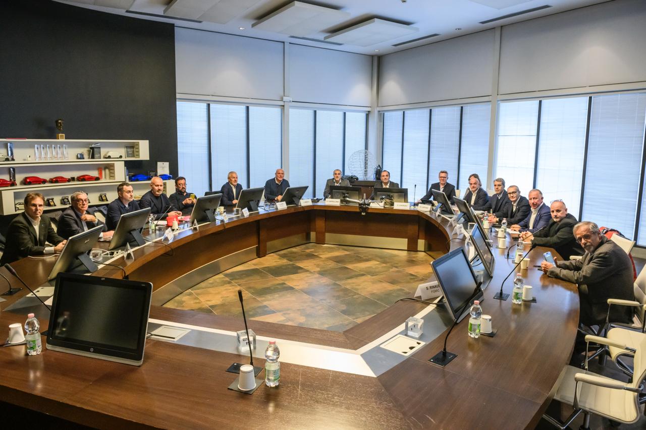 Stellantis, Filosa incontra i sindacati “Italia al centro della nostra visione strategica, regole europee vanno riviste” Stellantis, Filosa incontra i sindacati “Italia al centro della nostra visione strategica, regole europee vanno riviste”