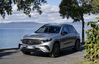Mercedes-Benz GLC festeggia 100.000 unità vendute in Italia