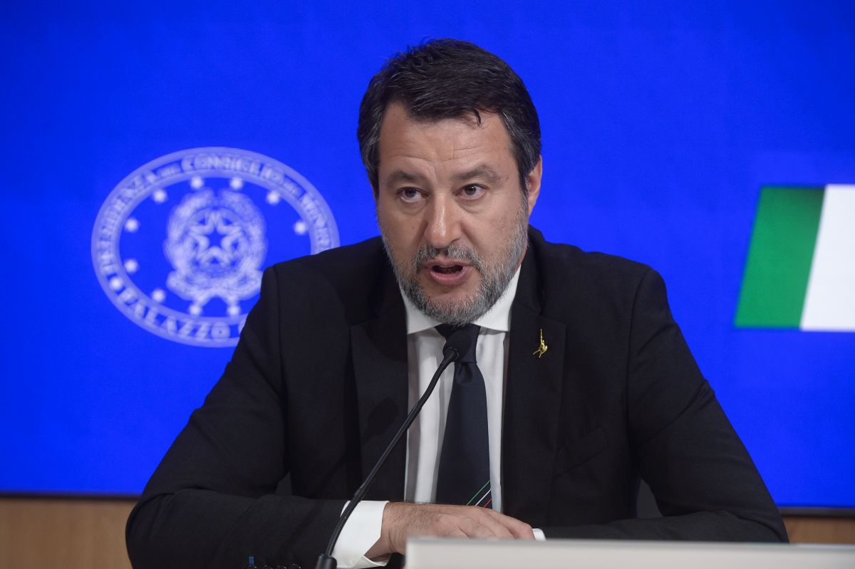 Open Arms, assoluzione definitiva per Matteo Salvini. Il leader della Lega: “Difendere i confini non è reato”