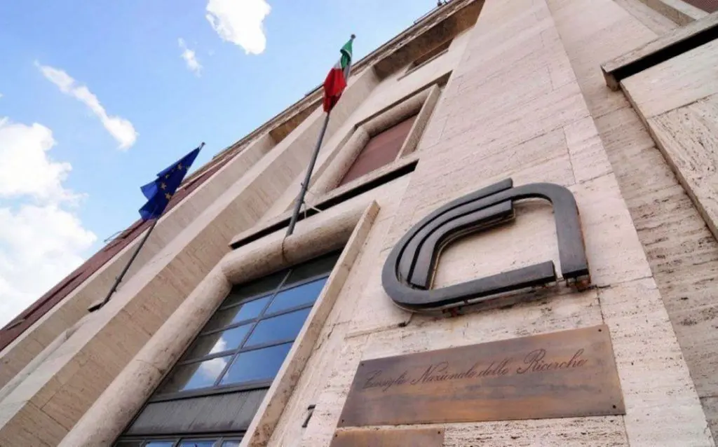 CNR, prime celle solari ad alta temperatura basate su tecnologia “Black Diamond”