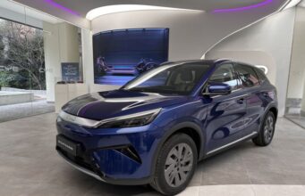 Byd presenta Atto 3 Evo, più autonomia e prestazioni sportive