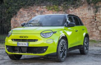 Fiat 600 Sport e Abarth 600e unite nello spirito di Milano-Cortina