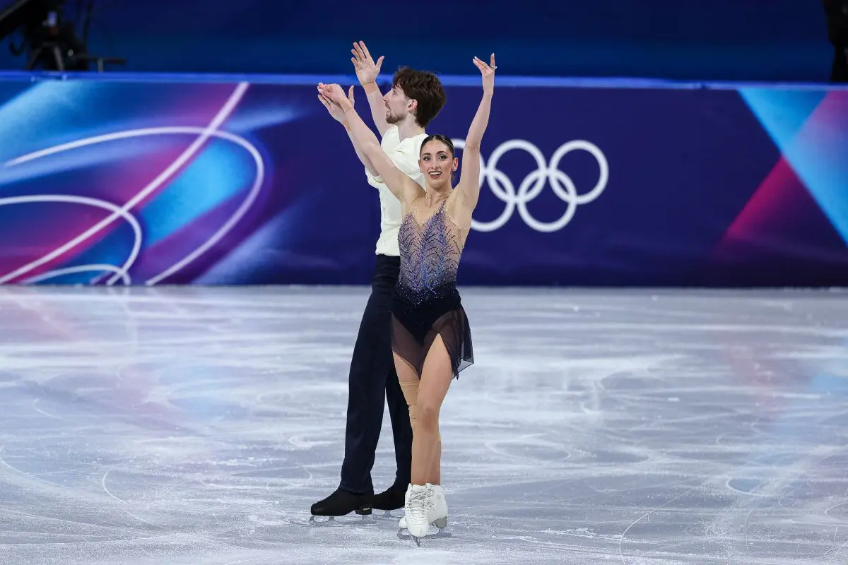 Pattinaggio di figura, Macii-Conti chiudono al sesto posto. Oro al Giappone