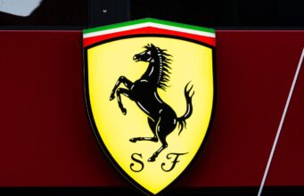 Nel 2025 per Ferrari ricavi in aumento del 7% a 7,1 miliardi