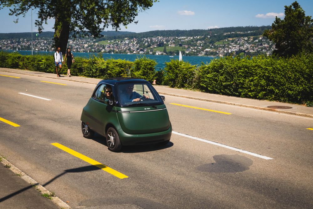 Microlino Italia lancia l’allarme sul nuovo sistema Ue dei crediti verdi