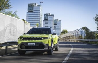 Jeep compass, debutta in Italia tra ibrido ed elettrico