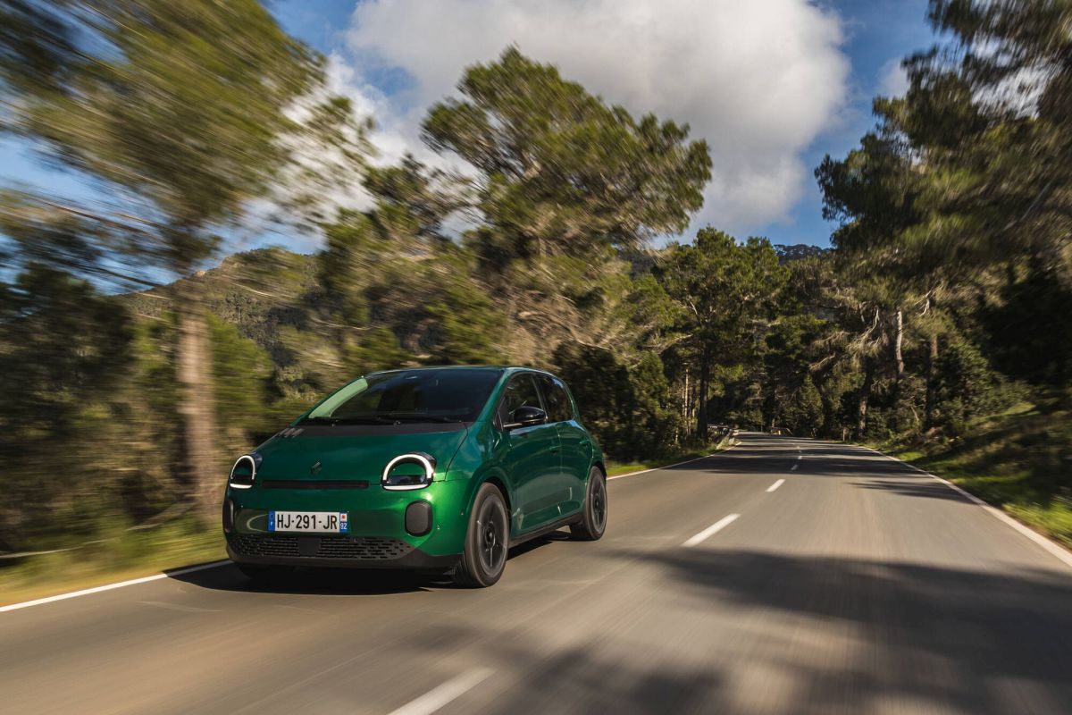 Renault Twingo E-Tech Electric arriva nelle concessionarie